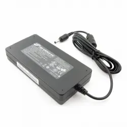 Cargador (adaptador De Red), 19 V, 7,9 A Para Msi Ge72 2qf Apache Pro (5gen), Conector Redondo De 5