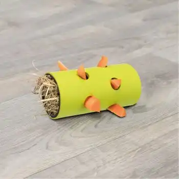 Trixie Rulo Para Alimento | Rulo Snack Para Roedores De Plástico En Color Verde, Ideal Para Favorecer El Entrenamiento Y Diversión De Tu Mascota